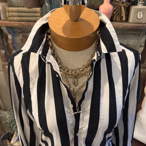 H&M WIDE Black & Cream STRIPED COTTON Button Down TAILORED Shirt HOLIDAY Party - Picture 1 of 6